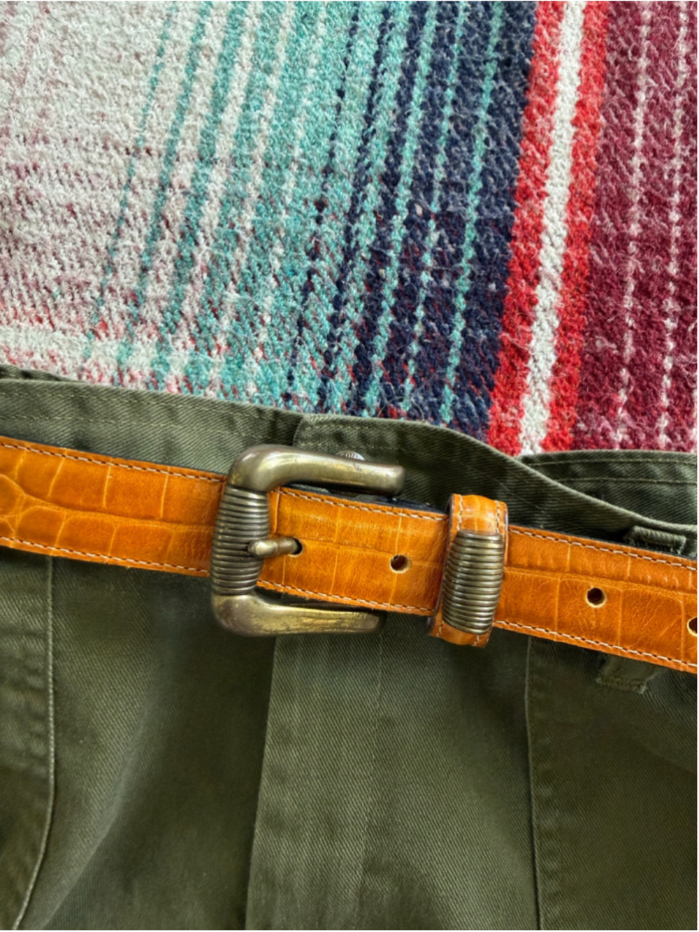 Vintage 70s Caramel Crocodile Embossed Leather Western Belt 33/40”